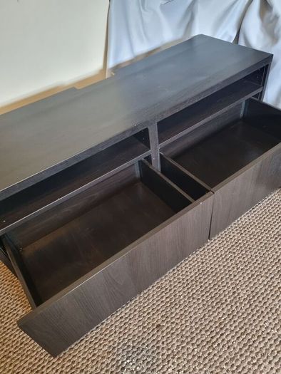 Besta tv bench