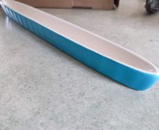 Olive boat This slim, elegant olive boat 41 cm. long.