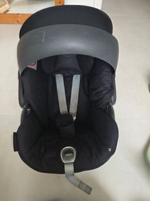 Cybex Cloud Z reclining infant car seat