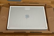 MacBook Air M4 32GB / 1TB - 13 inch Starlight