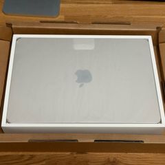 MacBook Air M4 32GB / 1TB - 13 inch Starlight
