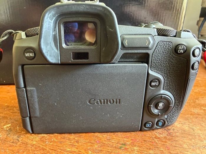 Canon EOS R Mirrorless Camera Body For Sale