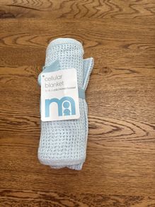 crib/moses blanket
