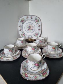 Rare Royal Albert "Petit Point" Tea Set 21 pc