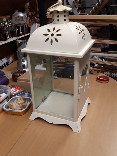Lantern Metal