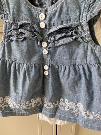 2 piece baby outfit white pants and denim blue top