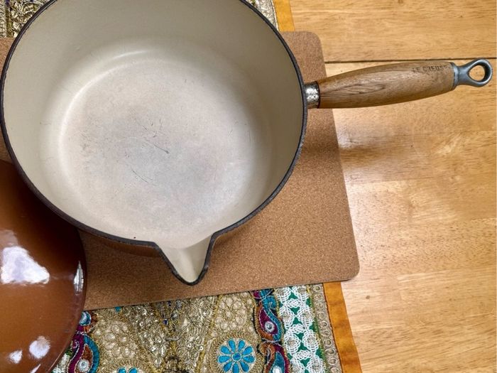 Le Creuset Cast Iron Saucepan with Wooden Handle 22"