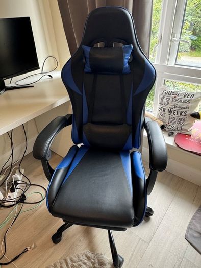 gaming chair