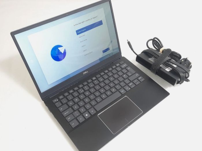 Dell Vostro 5391 13.3" Laptop i5-10210U 8GB RAM 256GB SSD Windows 11 Pro