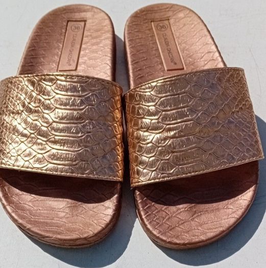 Ladies Sandals Sliders