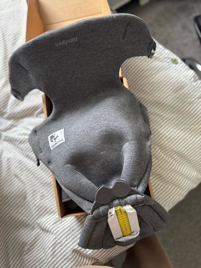 Baby Bjorn mini carrier new