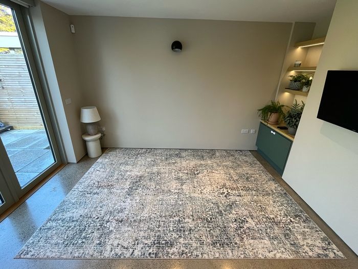 Modern Rug for Sale