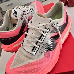 New Balance fuel cell Super Comp Elite 4