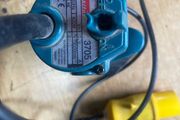 Makita 3705 laminate trimmer/router