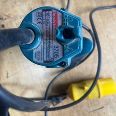 Makita 3705 laminate trimmer/router