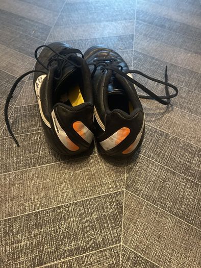 football size 3.5