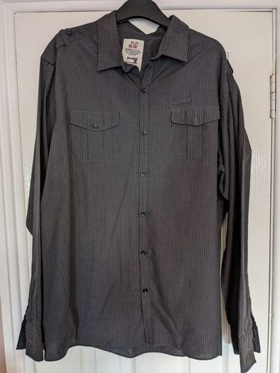 F and F shirt XL