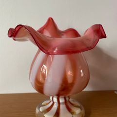 Vintage glass handkerchief vase