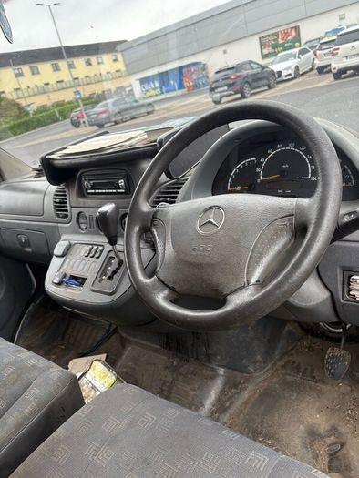 Mercedes Sprinter 2.7  5 Cylinder Box Body