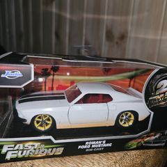 Fast & Furious Romans Ford Mustang Diecast Metal 1.32 Scale