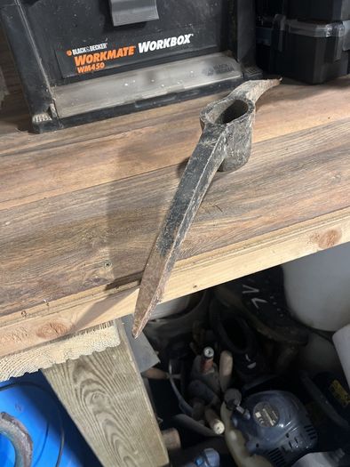 Pickaxe head