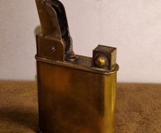 Antique 1911 Lighter