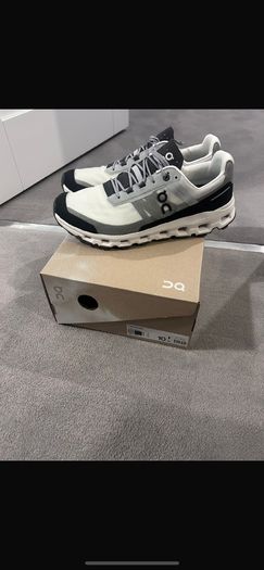 On Running Cloudvista. Size 9.5 UK./ US 10 New (without tags)