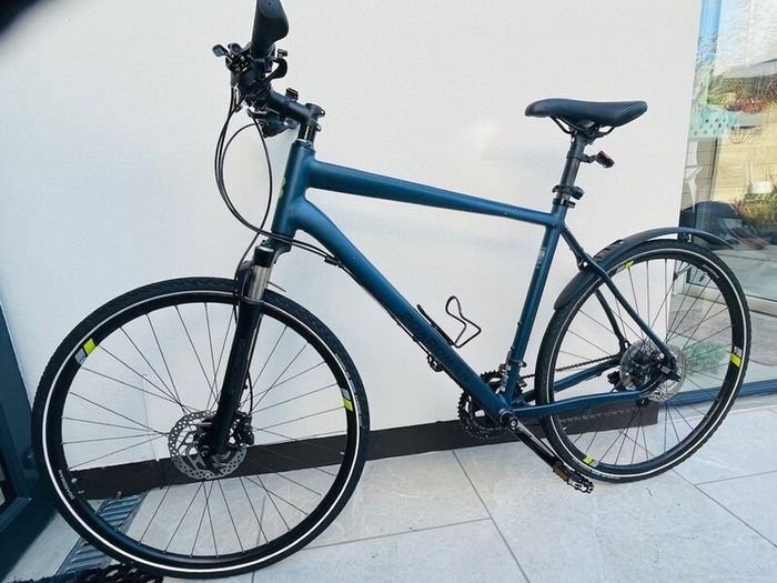 As new Boardman MTX 8.8 Men's Hybrid Bike - Large