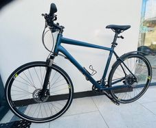 As new Boardman MTX 8.8 Men's Hybrid Bike - Large