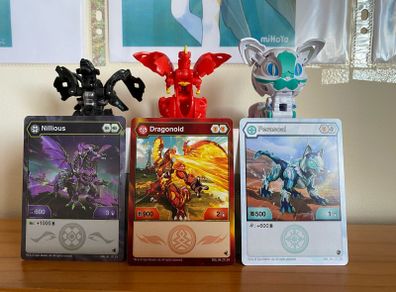 Action Figures - Set of 3 Bakugans & Cards : Ferascal, Nillious, Dragonoid