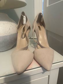 Carvela Suede Nude High Heels Size 40