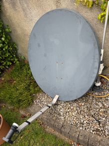 Satellite Dish with strong bracket