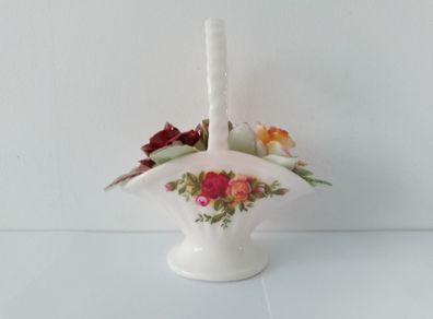 Vintage Old Country Roses Royal Albert Basket Flowers Pink Wine Yellow Rose Bone China Made England 1960s