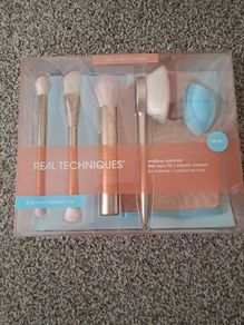 Real techniques endless summer makeup brush and tan set