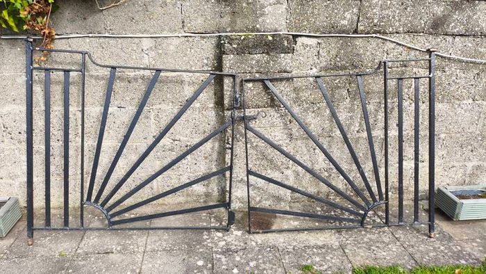 Steel Gates 8ft Opening