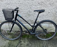 Ridgeback City Bike with Basket and mud guards