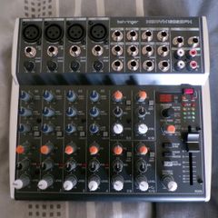 Behringer Xenyx 1202SFX Mixer