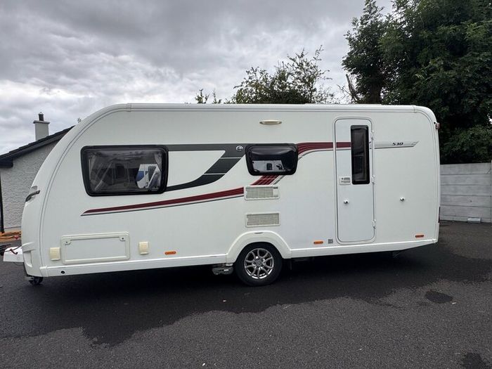 2016 Swift Conqueror 530 - 4 Berth
