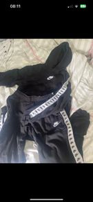 nike tracksuit size small