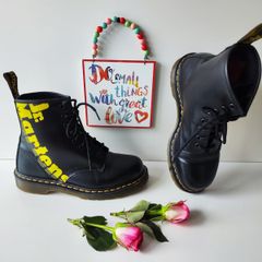 Dr Doc Martens logo brand print 1460 8 hole black yellow boots UK 6 EU 39 US 8