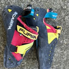 Scarpa Furia Climbing Shoes Size 5 Uk