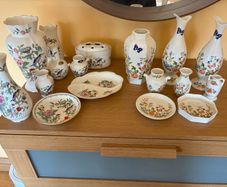 A large collection of vintage Aynsley Fine Bone China 17 pieces