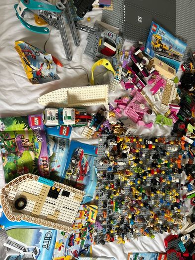 Huge mixed lego collection