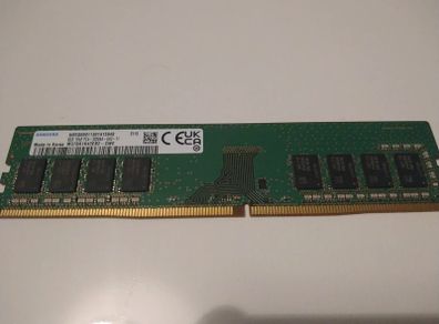 1 x 8gb ddr4 3200mhz ram stick from Samsung