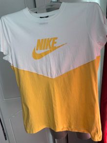 Nike ladies yellow white logo top size L UK16 EU44 Perfect condition Postage included