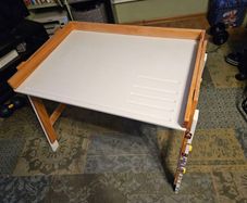 Kids desk