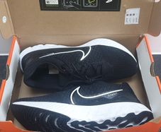 New! - Nike React Infinity Run Flyknit