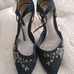 Clarks navy dressy shoes