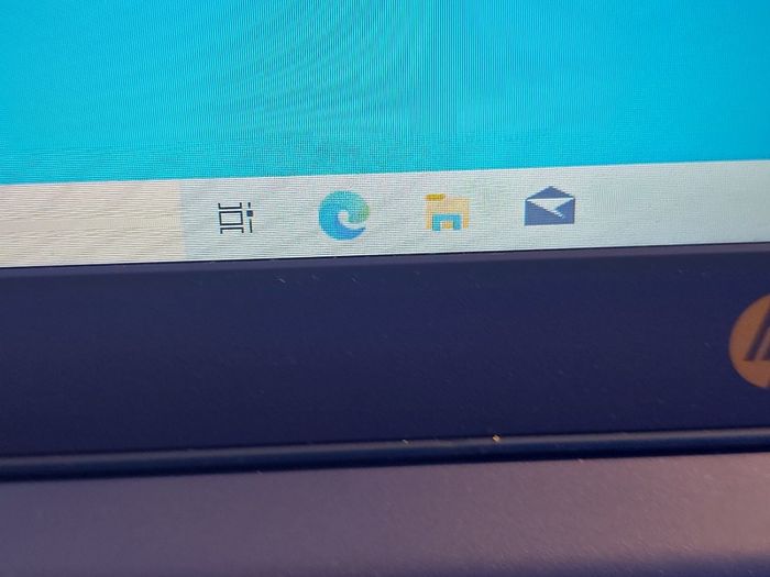 HP Stream, Model 13-co55sa, Intel Celeron CPU N2840, 2.16GHz, 2GB Ram, 32GB EMC Flash, Windows 10, Microsoft Edge, Chrome and VLC