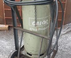 Propane gas torch, cylinder and diy trolly